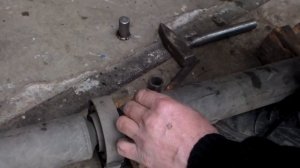 Как снять крестовину с карданного вала на ВАЗ Классик?