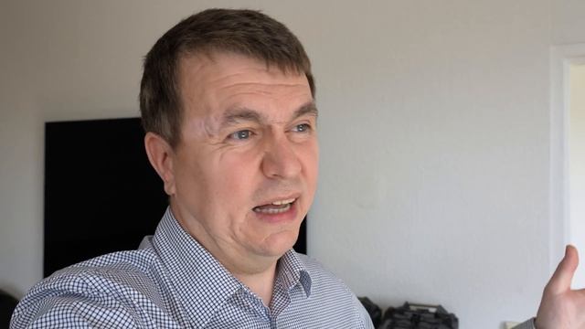 Завершил тюнинг мото кофров перед поездкой в Норвегию смотреть онлайн