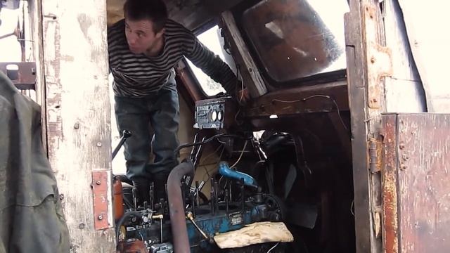 Трелёвочник на ремонте - замена коленвала. смотреть онлайн