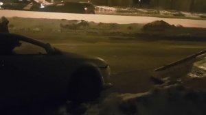 Пьяный не справился с поворотом и перевернул машину