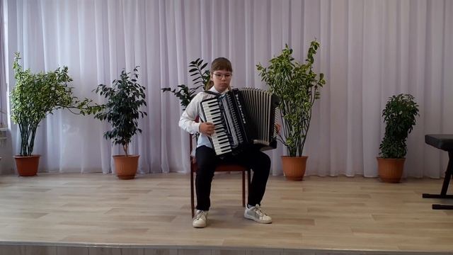 Антошкина Настя. В. Иванов "Осенний вальс" смотреть онлайн