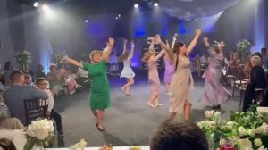 Подружки невесты. Танец подружек невесты. Флешмоб на с