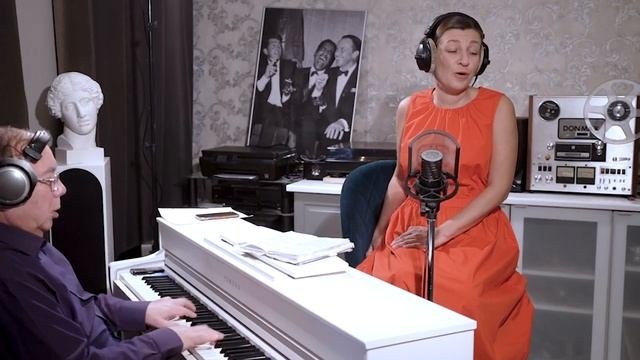 ОСЕНЬ, ПРОЗРАЧНОЕ УТРО / НАТАЛЬЯ БОНДАРЕВА