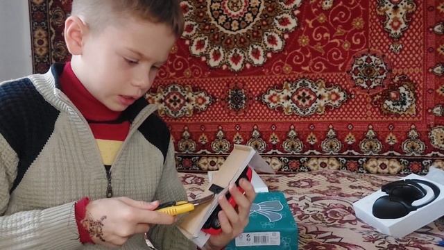 Який капелюх, компас і багато іншого подарували мені в смотреть онлайн