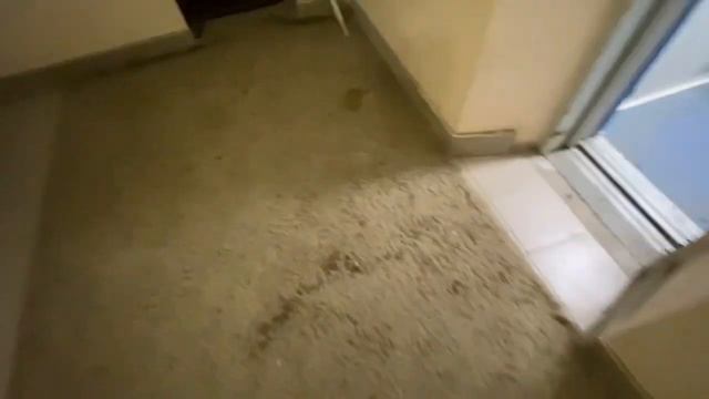 РАБОТАЮ КУРЬЕРОМ, ЧТО БЫ ОТПРАВИТЬСЯ В ПУТЕШЕСТВИЕ НА смотреть онлайн