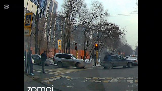 17.02.2025 Алматы Гагарина Мынбаева перегородил пешеходны смотреть онлайн