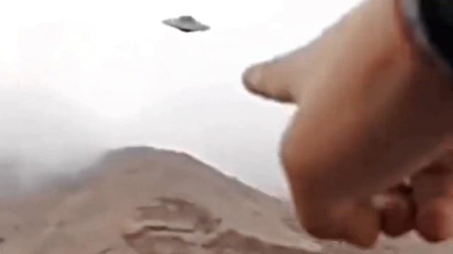 ЛУЧШИЕ ВИДЕО НЛО СО ВСЕГО СВЕТА. BEST UFO VIDEO. смотреть онлайн