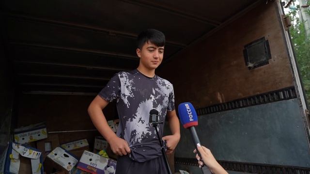 Нелегальную продажу арбузов и дынь остановили в Дзерж смотреть онлайн