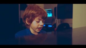 Илья Кондратенко  "КРЫЛЬЯМИ АНГЕЛА"        (сл. и муз. Алек?