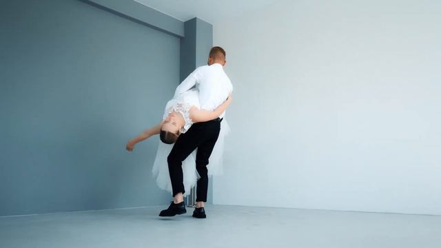 Свадебный танец онлайн - Young and Beautiful Lana Del Rey  Танец С1