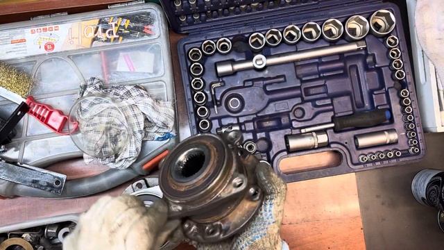 Задняя ступица Zekkert и задние тормоза замена Jeep Cherokee KL смотреть онлайн