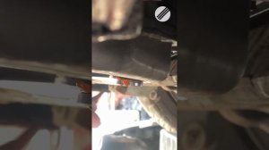 AUDI A 8 замена масла в двигатели