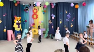 Если хочешь научится танцевать . Средняя группа. Парны