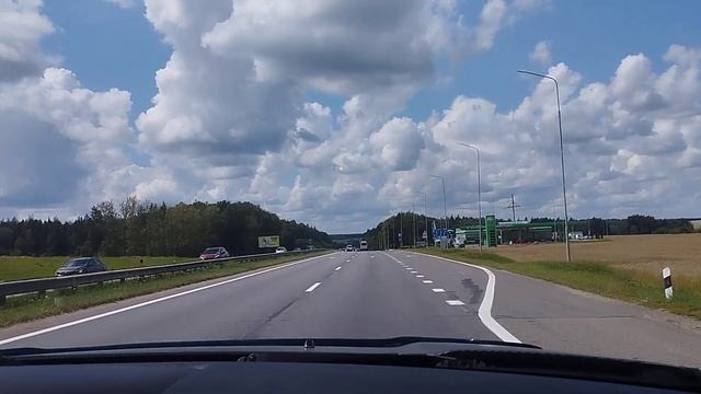 Минск.Едем по М-6 в сторону Аксаковщины.21.07.24 г. смотреть онлайн