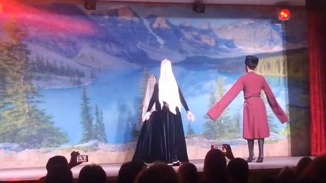 Старинный абхазский танец смотреть онлайн