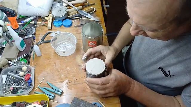 Плавильня из фарфоровой чашки (без некоторых фрагмент смотреть онлайн