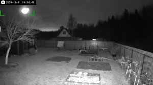 Посмотрите, что засняла камера наблюдения на моей дач?