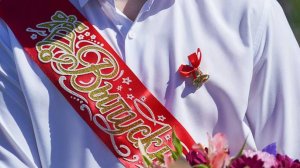 «Последний звонок» в 2025 году в России: душевные поздравления, стихи до слез