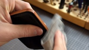 Полировка краев изделий из кожи Shell Cordovan | SHINING EDGES | ПРО?