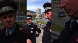 ДПС нарушает пдд и закон, но исправляется капитану рес