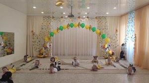 "Мы весёлые малышки" (танец для детей 2-3 года)