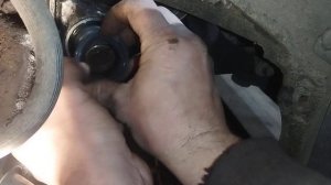 Замена сальника коленвала как поменять сальник двига?