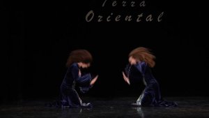 Иракский танец. Лопацкая Марина и Екатерина Ефимова.