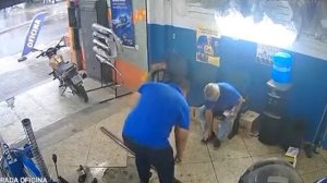 Ушатали деда в гараже... И это был не план!