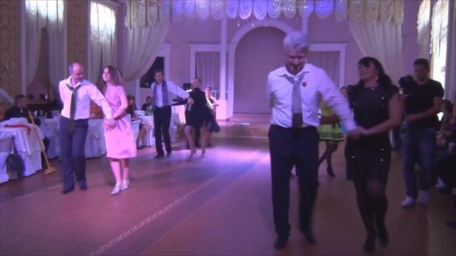 Сегодня праздник у девчат - Cегодня будут танцы