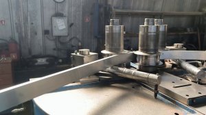 Гибка алюминиевого профиля