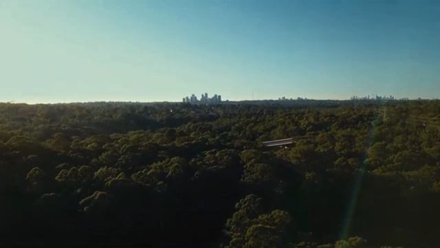 ДЖОН ШАРП УМОЛЯЛ Помочь найти Убийцу Его семьи Но он С