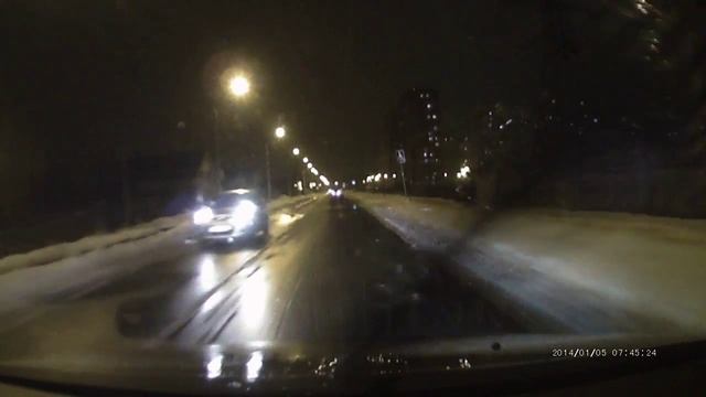 Видеорегистратор EXPLAY DVR-003 mini Ночь дождь смотреть онлайн