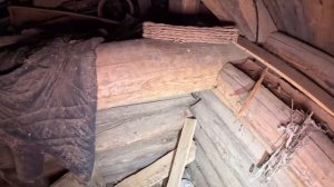 ВЫ ТАКОГО НЕ ВИДЕЛИ. Куча вещей в заброшенном доме революционера. Покинутый мир Вятки.
