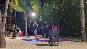 Музыканты на пляже