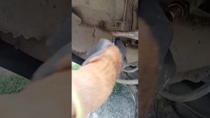 Дефектовка и замена рулевых наконечников на АУДИ 80 Б3