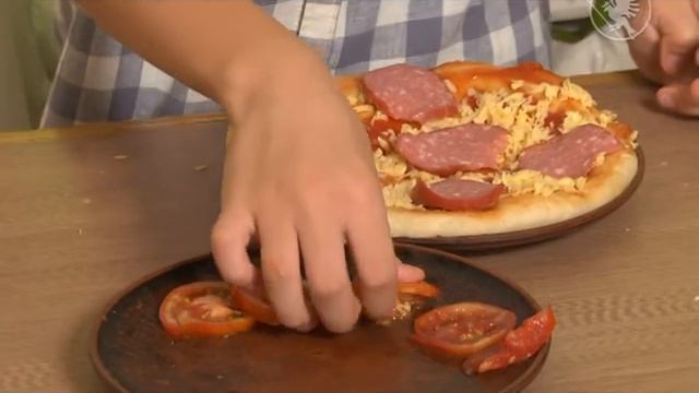 Фірмова страва від Назарія| Сам(а) вдома смотреть онлайн