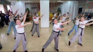 Танец "Мирного неба" / Проект "Сложилось само"