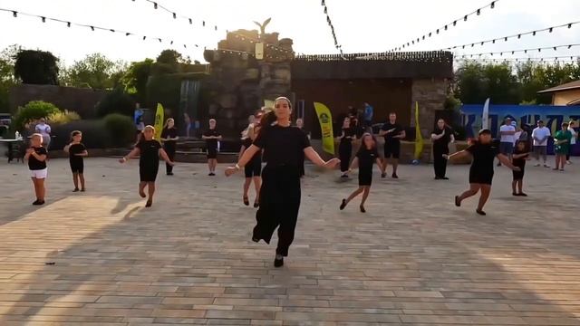 Грузинский танец «Рачули» в исполнение ансамбля «Gulo Ja смотреть онлайн