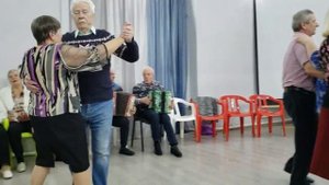 240303 Танцы песня Спустилась ночь над засыпающими клёна