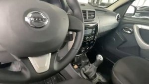 Nissan Terrano D10 (2014—2022) 1.6 MT (114 л.с.) Comfort