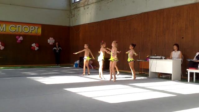Художественная гимнастика 2017г. группой танец «Хороше? смотреть онлайн