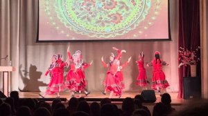 Русский народный танец под песню Марины Девятовой «Со