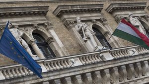 Евросоюз хочет официально лишить Венгрию права голоса