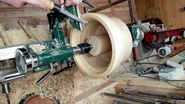 Мастерская на даче, как выточить огромный тазик для пе смотреть онлайн