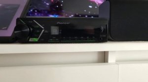 Pioneer MVH-S100UBG с установленным Bluetooth модулем.