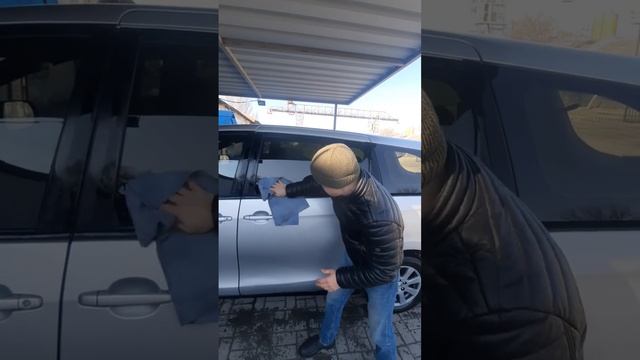 Показываю как правильно вытирать машину на мойке сам? смотреть онлайн