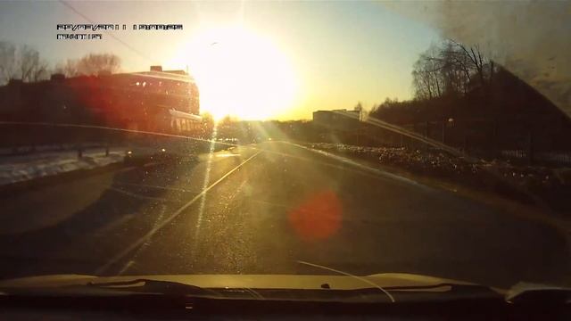 Каркам Q4 Lite — дневная съёмка против яркого света 1920x1080 смотреть онлайн