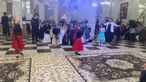 уйгурский танец, янай янай - Шахмурат Бахамов. #dance #дуэ?