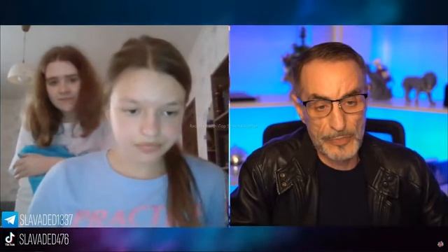 Дядя Слава и реакция девочек с Украины на его кружку смотреть онлайн