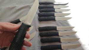 Обзор бюджетных ножей с рукоятью из эластрон сталь  AUS1